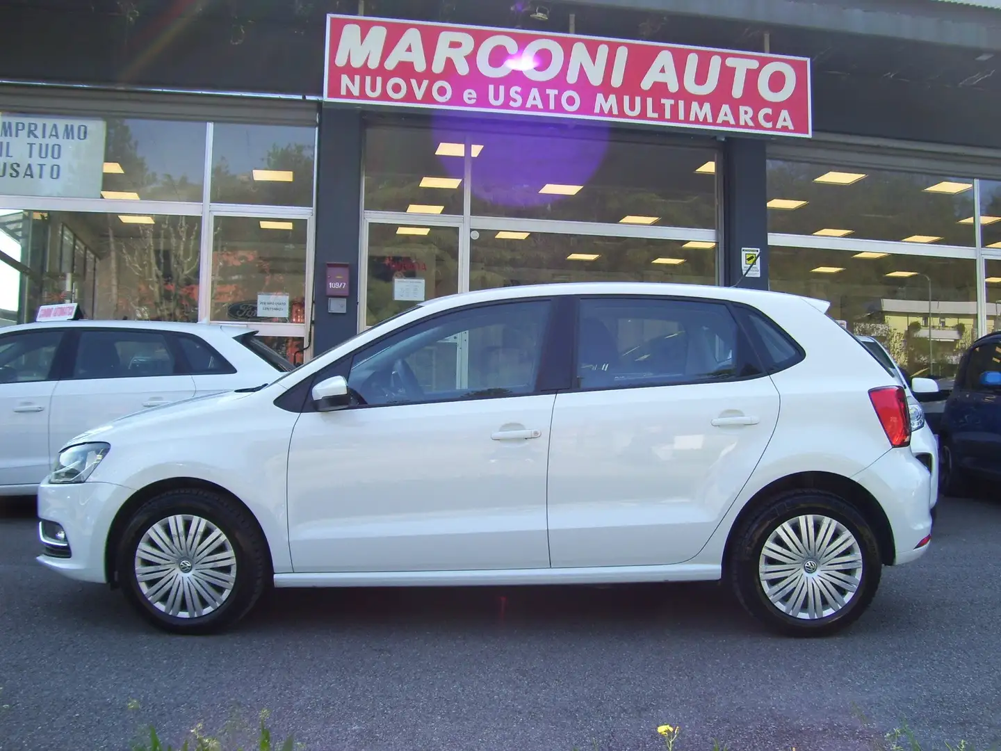Volkswagen Polo 5p 1.0 mpi Comfortline 75cv Bianco - 2