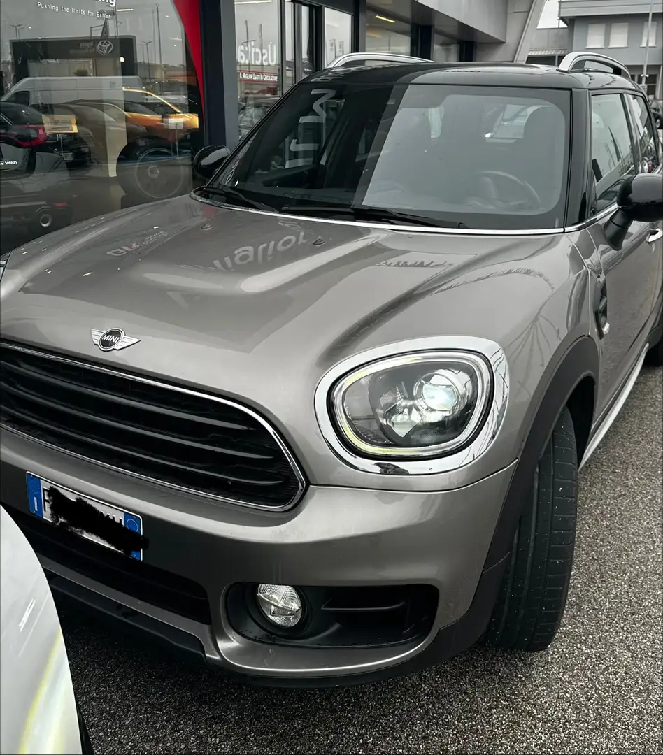 MINI Cooper Countryman Mini Countryman F60 2017 1.5 auto Gris - 2