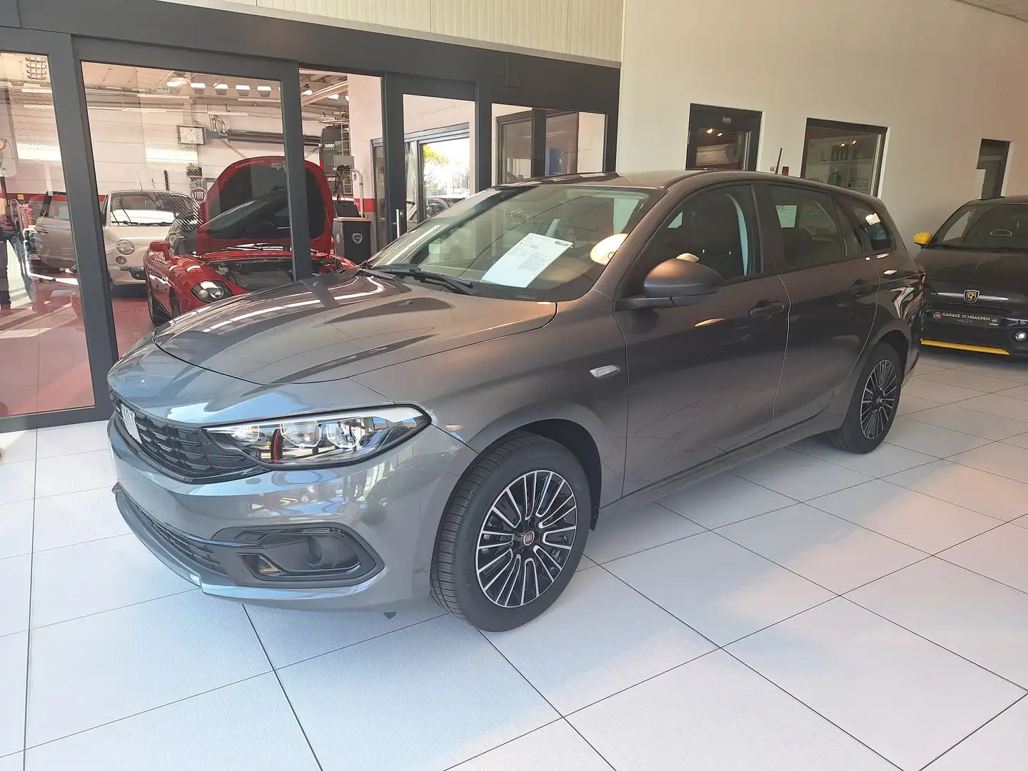 Fiat Tipo SW 1.5 Hybrid T DCT Gris - 2