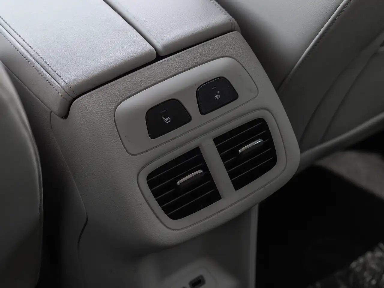 Buick Envision снимка Buick Envision