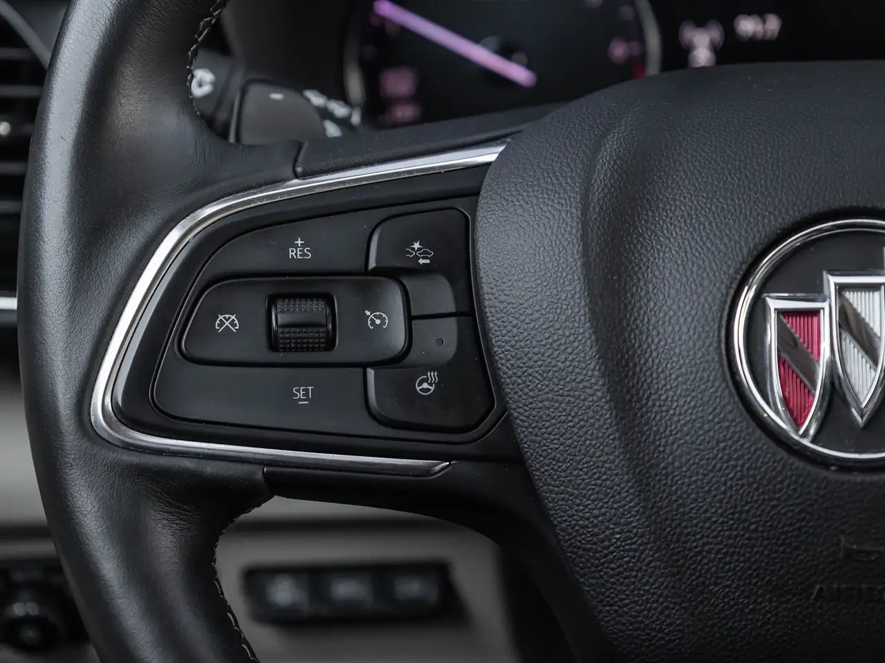 Buick Envision снимка Buick Envision