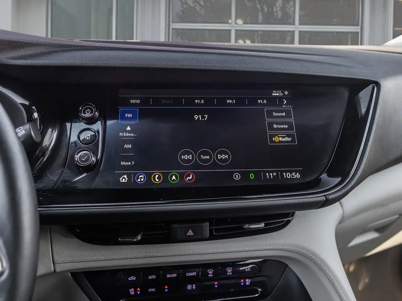 Buick Envision снимка Buick Envision