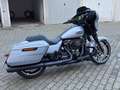 Harley-Davidson Street Glide Street Glide 117 - thumbnail 9