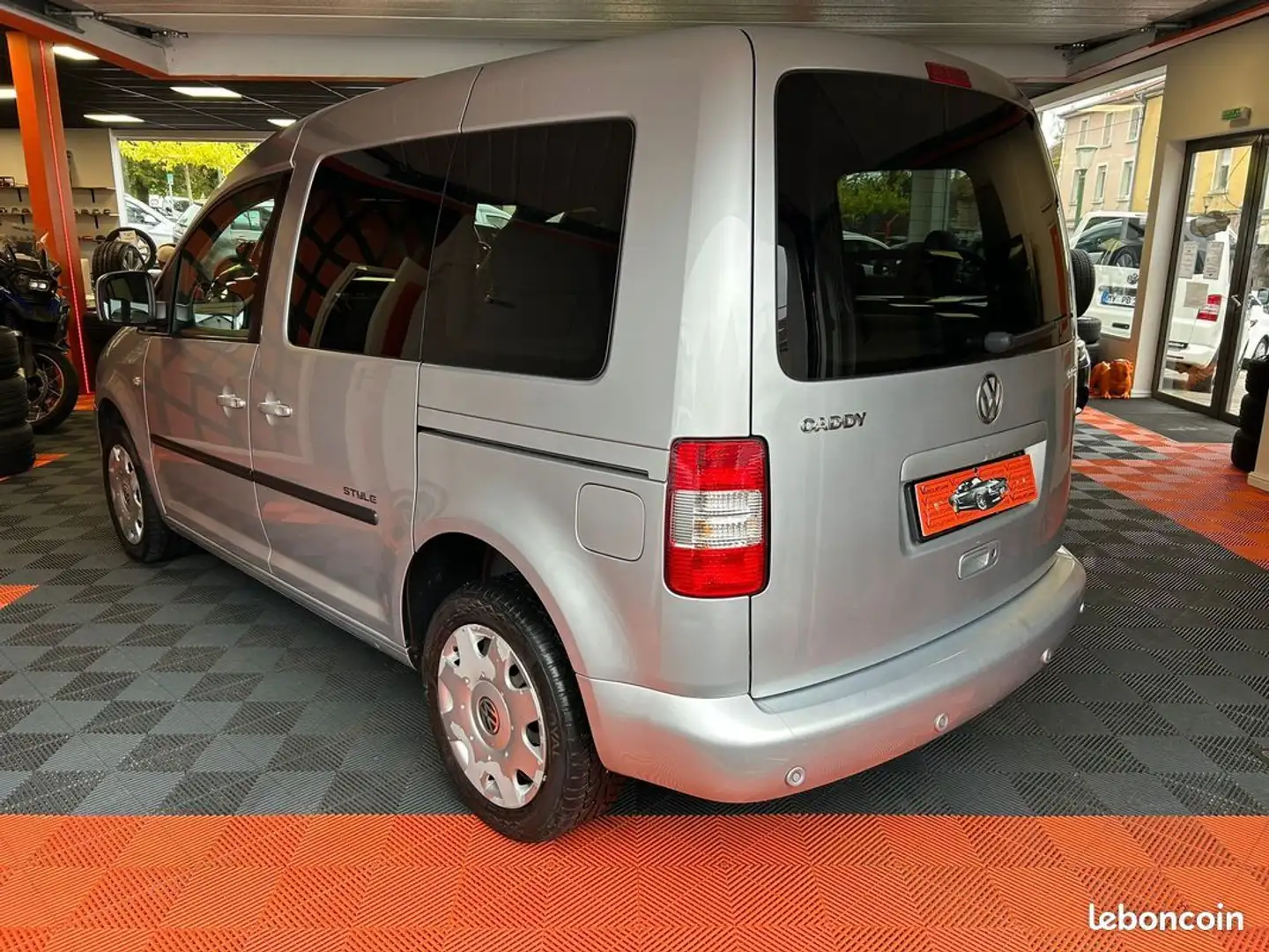 Volkswagen Caddy Pack STYLE 5 Places 1.6i 16v 101 cv Garantie 12 mois - 2