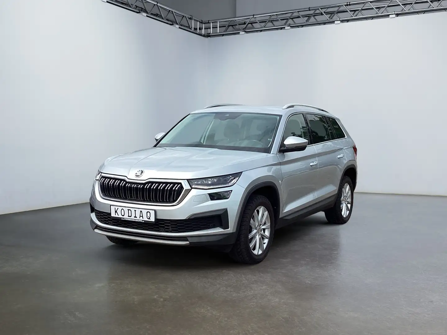 Skoda Kodiaq Style 2.0 TDI DSG ACC AHK MATRIX el.Heck Srebrny - 2