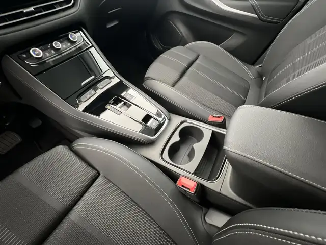 Opel Grandland view 14