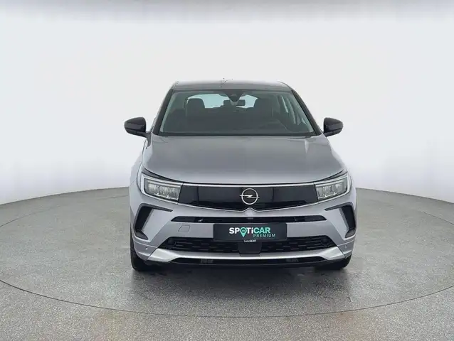 Opel Grandland view 2