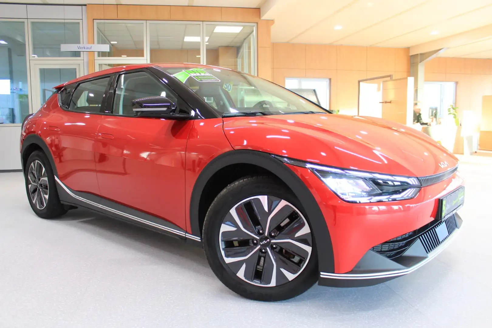 Kia EV6 ELEKTRO  58-kWh ACC+LED+Navi+SHZ+Winterp. Rot - 2