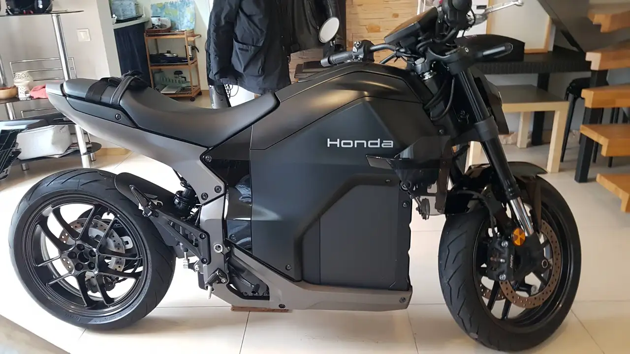 Honda WN7