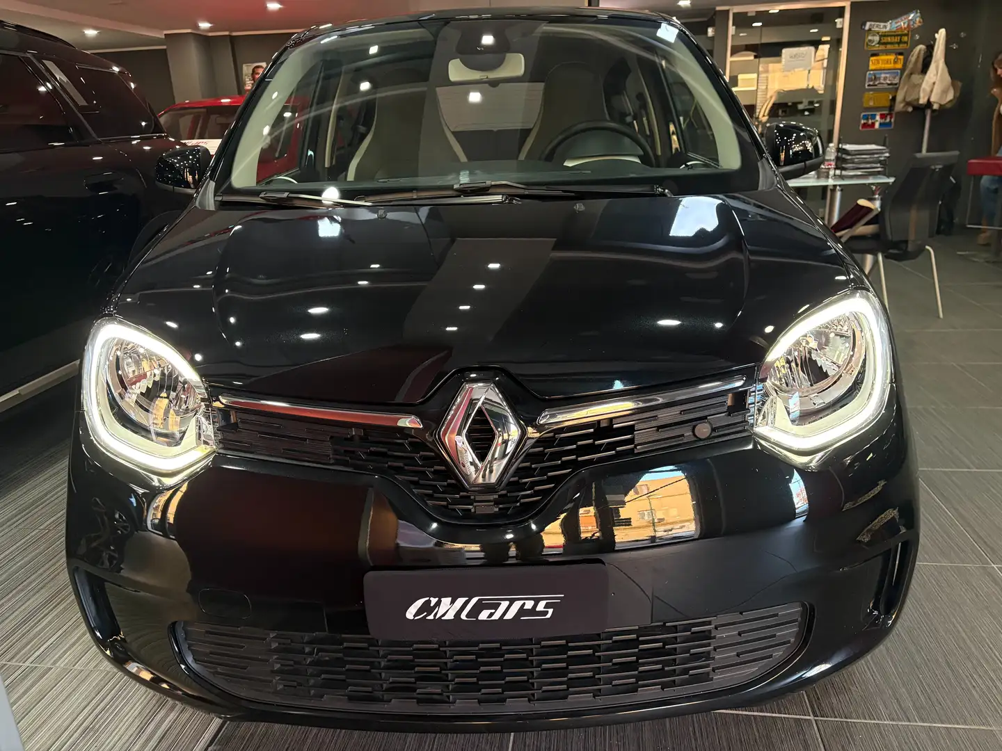 Renault Twingo 1.0 Sce 65cv Equilibre ITALIANA Negro - 2