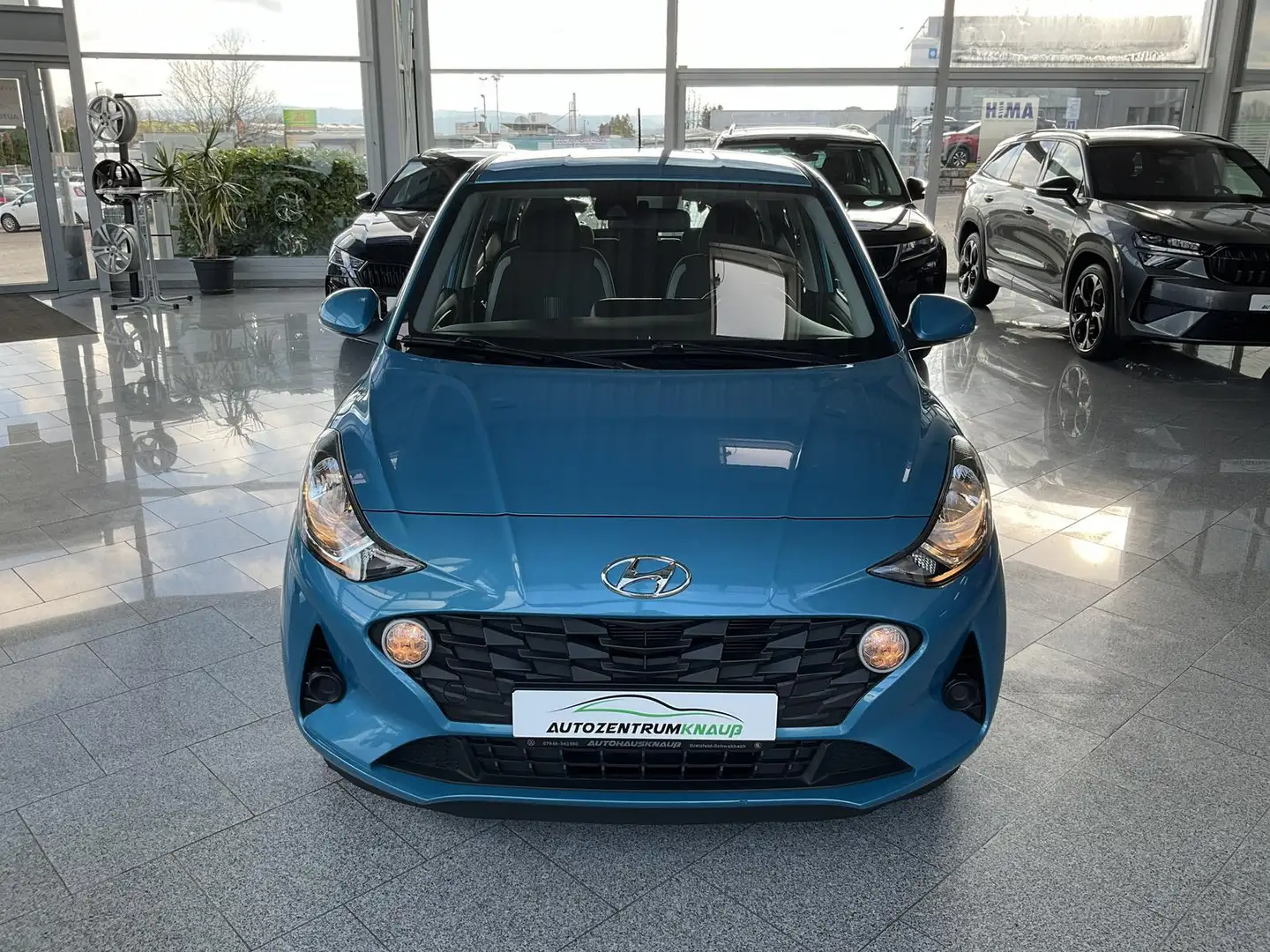 Hyundai i10 1.2 16V Trend Navi Sitz+Lenkradheizung R-Kam EPH - 2