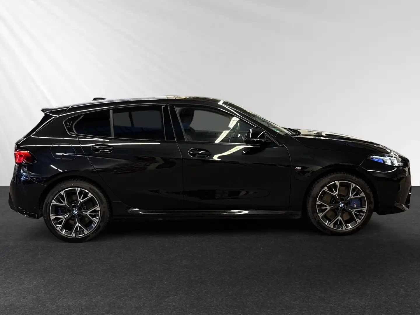 BMW 135 M135 xDrive Harman/Kardon|DrivingAssist.|Parkass. Czarny - 2