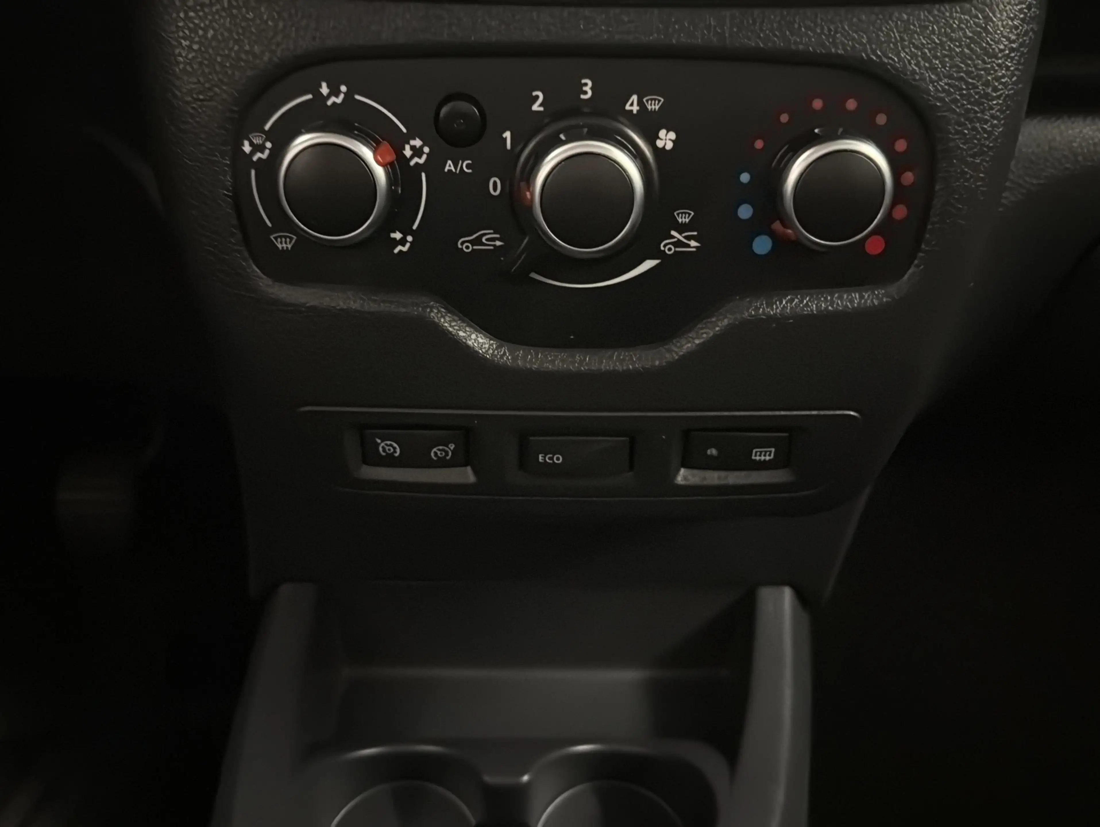 Dacia Dokker 1.6 SCe Stepway|Klima|Navi|SHZ|Kamera|PDC — photo 15