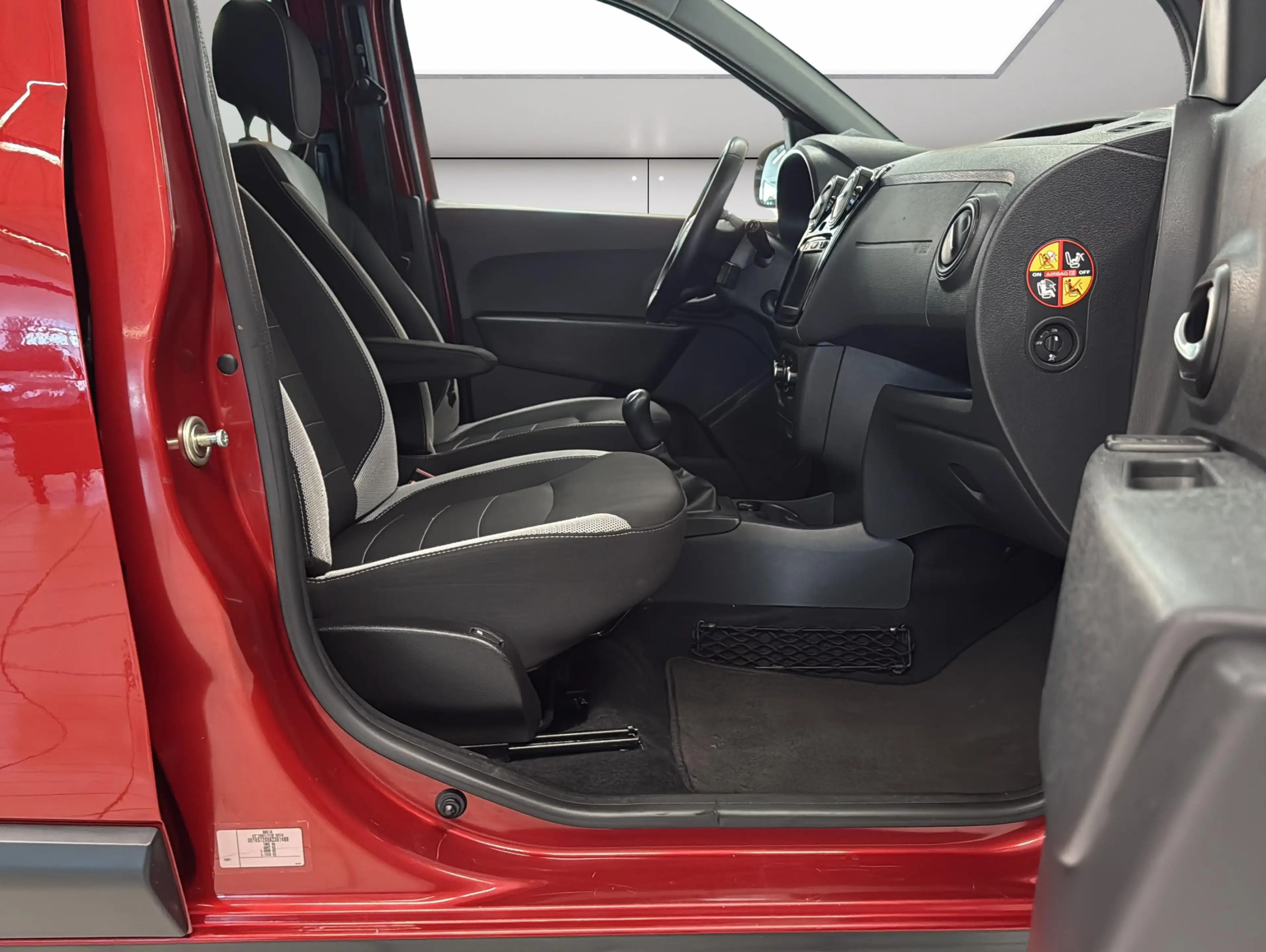 Dacia Dokker 1.6 SCe Stepway|Klima|Navi|SHZ|Kamera|PDC — photo 12