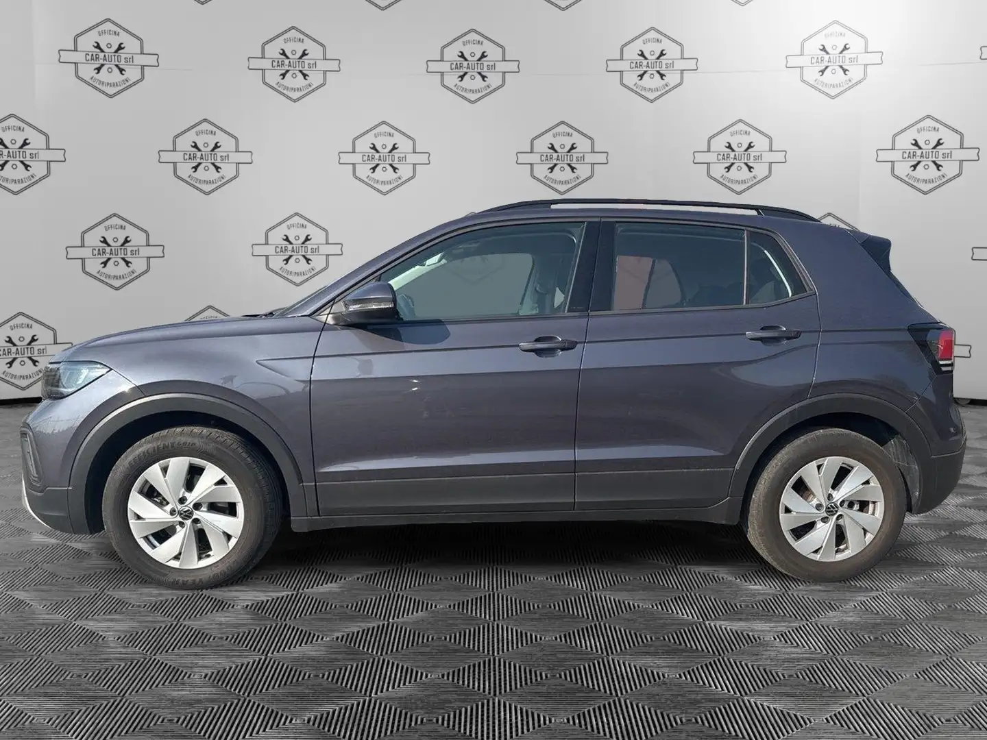 Volkswagen T-Cross 1.0 TSI 115 CV DSG Life Gris - 1