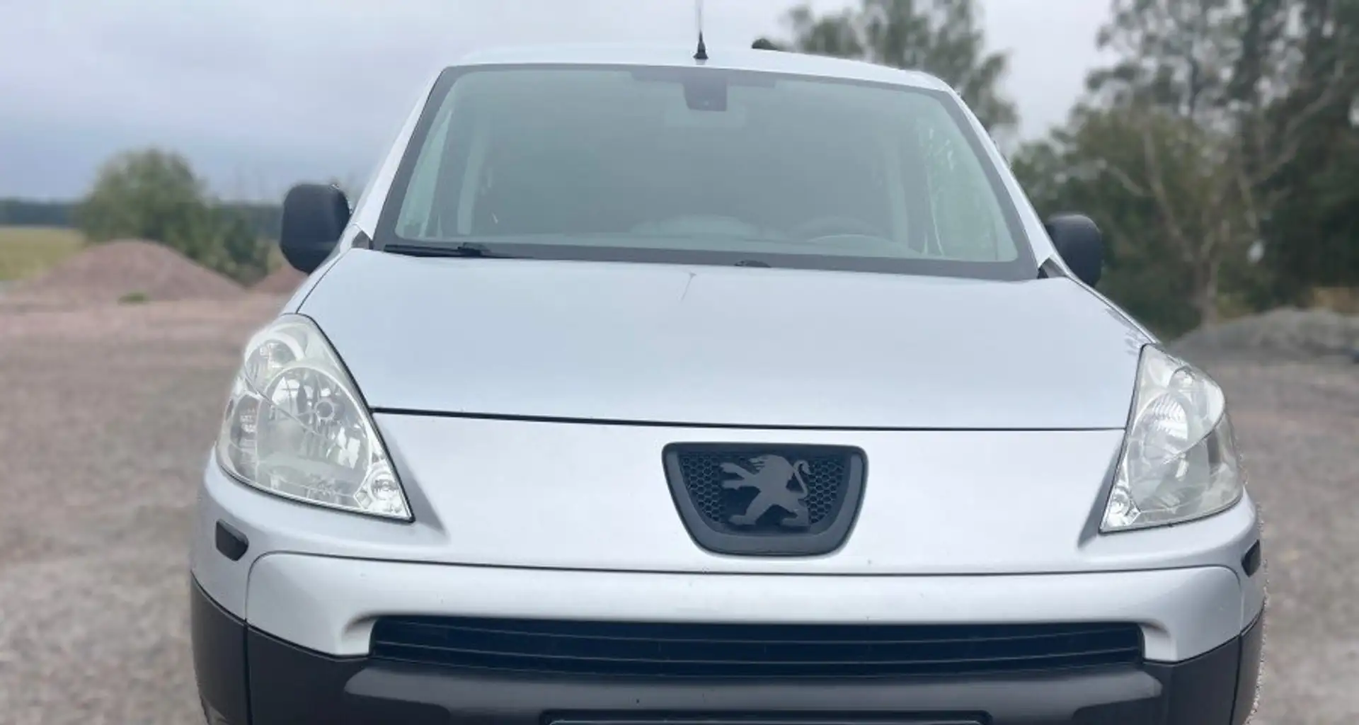 Peugeot Partner Partner 1.6 HDi 90 L1 FAP Komfort Silber - 1