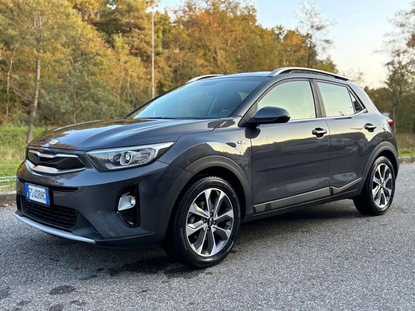 Kia Stonic Stonic 1.4 MPI EcoGPL Energy Grigio - 2
