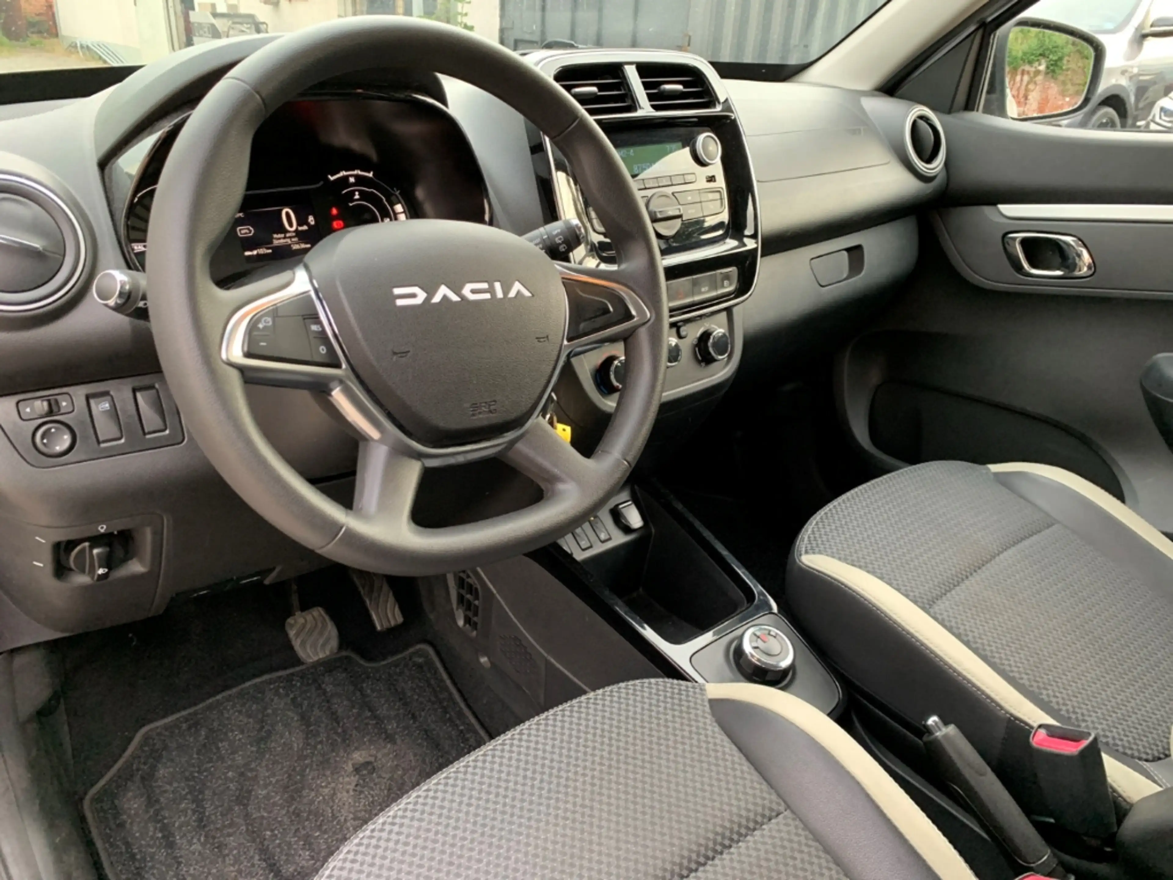 Dacia Spring ESSENTIAL ELECTRIC Essential Electric 45 DAB+KLIMA — photo 10