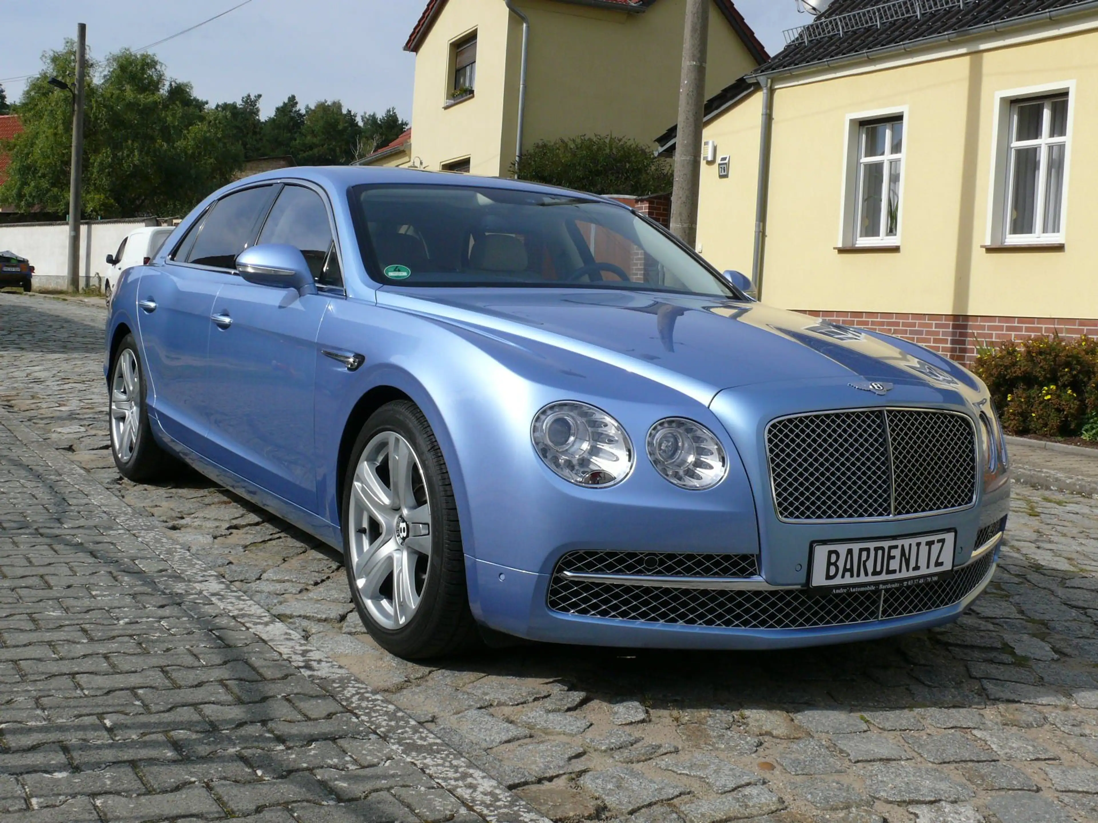 Bentley Flying Spur Top 1 Vorbesitzer 625 PS Scheckheft unfallfrei