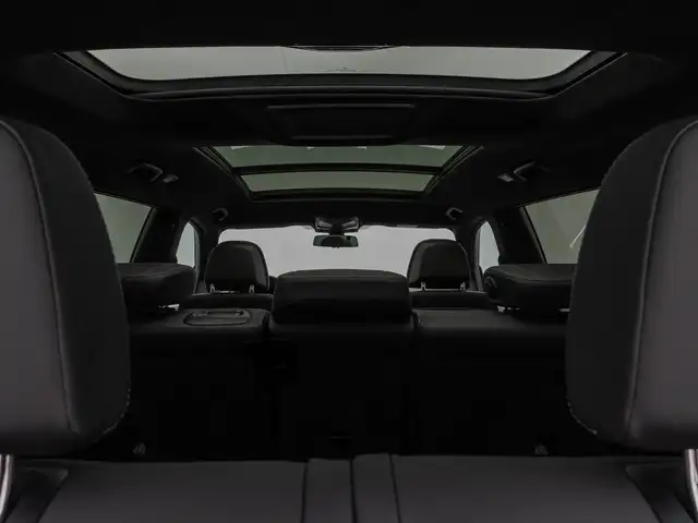BMW X7 view 30