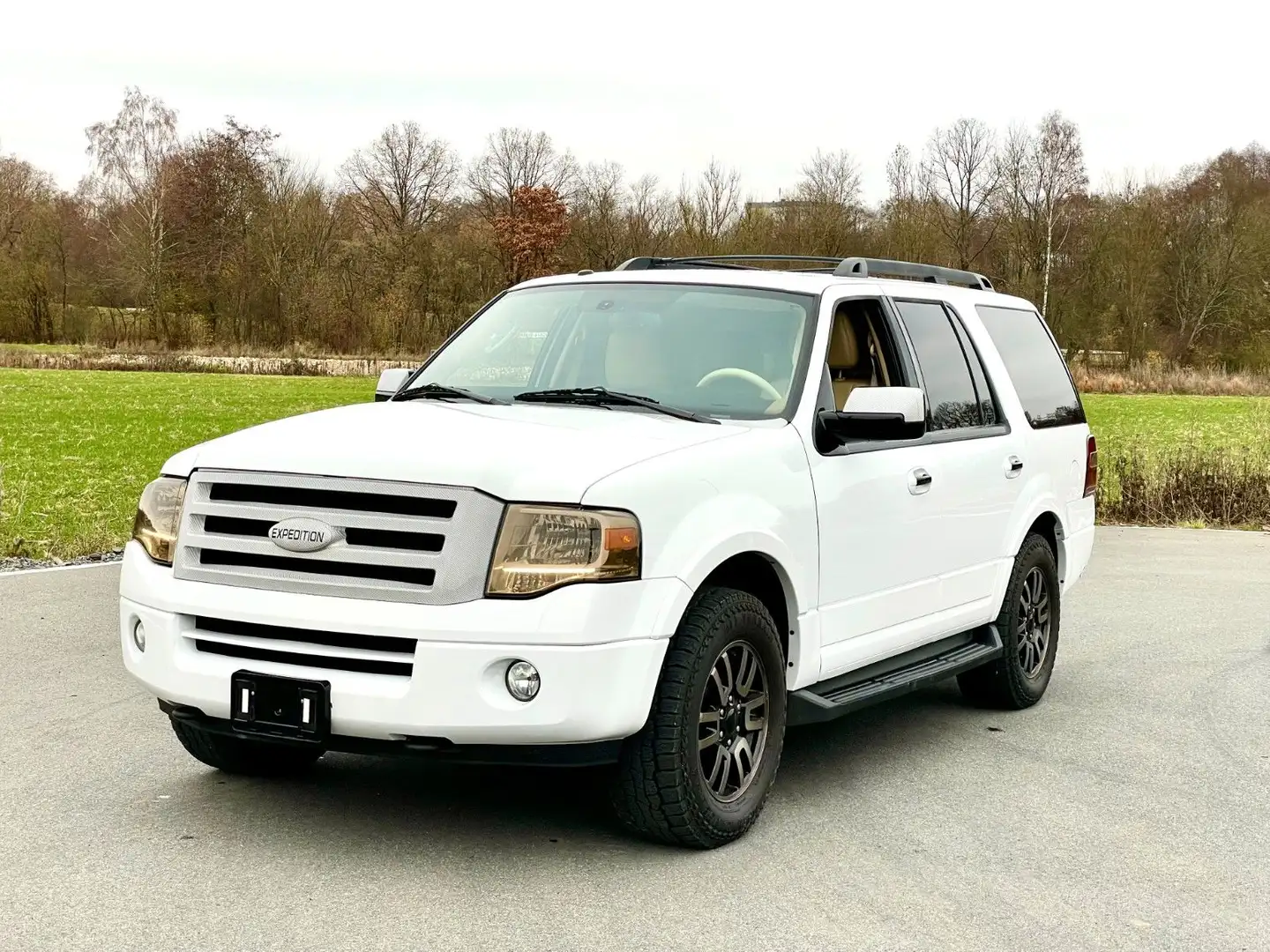 Ford Expedition 8 Sitze Vollausstattung Alb - 2
