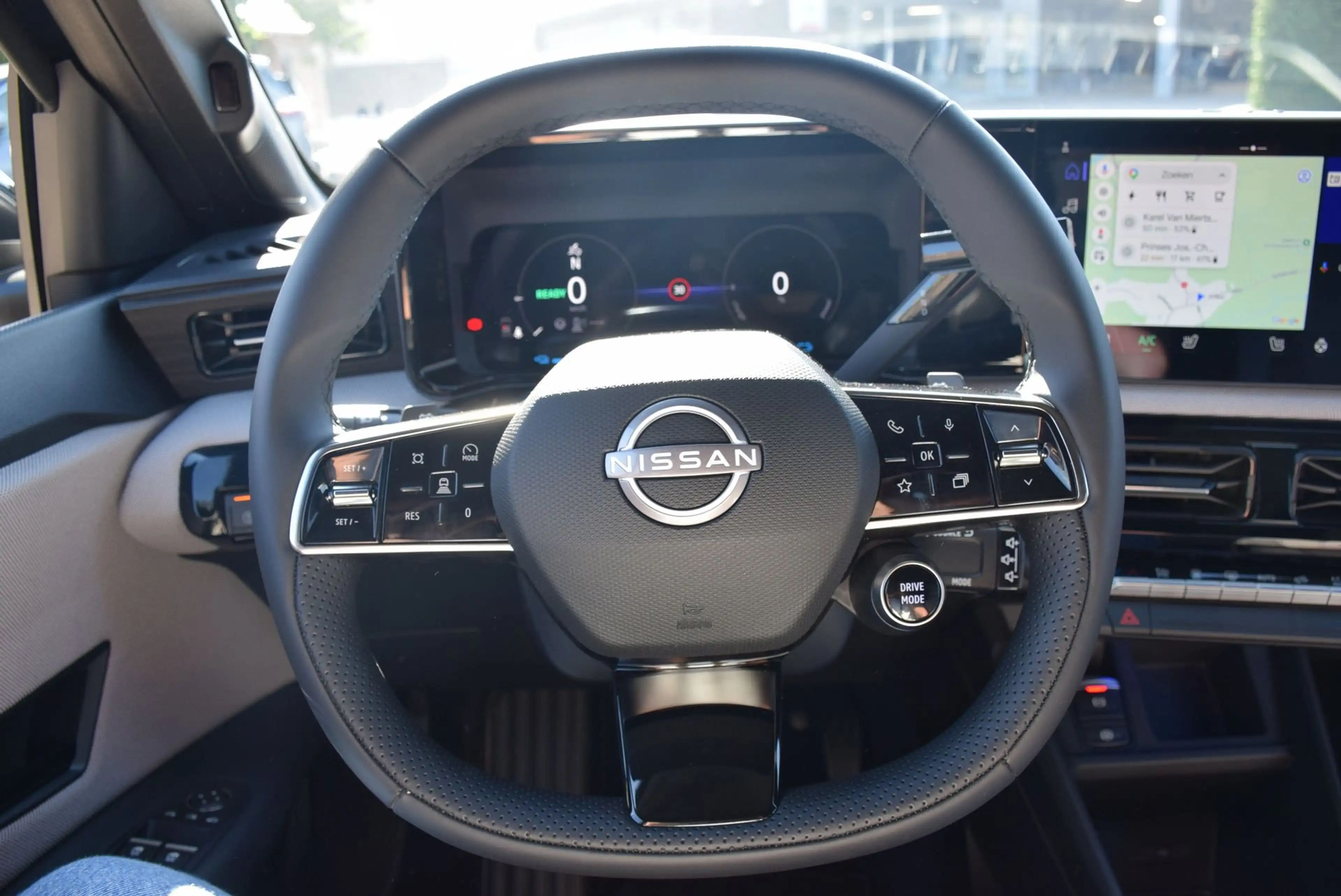 Nissan Micra 52 kWh Evolve — photo 11