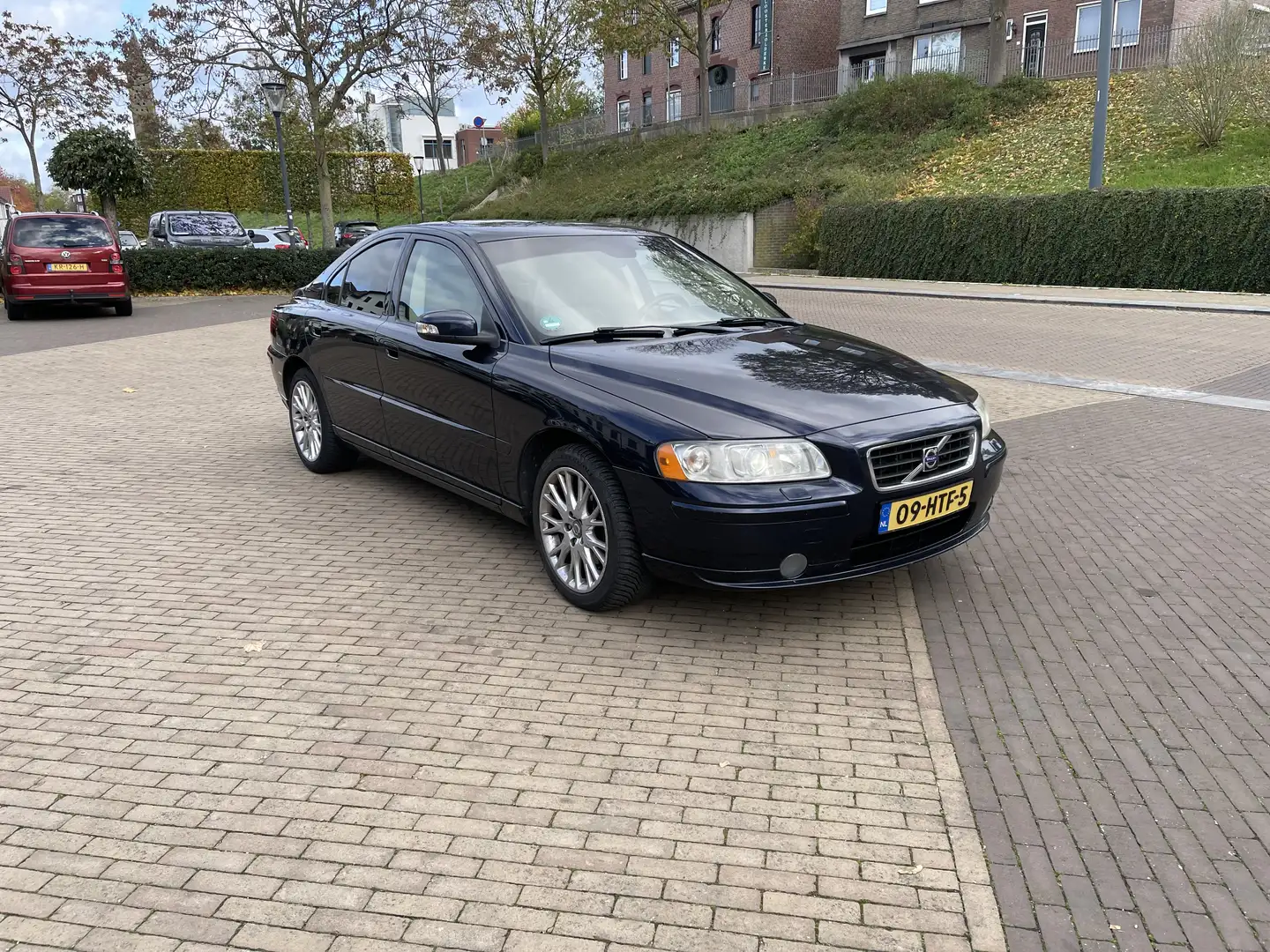 Volvo S60 Volvo S60 2.4 180PK AUT 2009 op LPG Blauw - 1