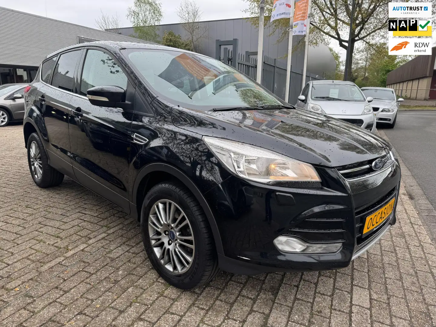 Ford Kuga 1.6 Titanium 150 pk cruise, elec pakket, clima, st Nero - 1