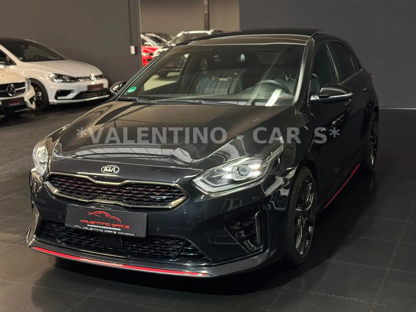 Kia Ceed / cee'd Ceed GT Automatik/Navi/Pano/Kamera/4xShz/SpAGA Schwarz - 2
