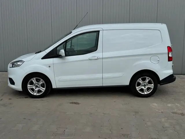 Ford Transit Courier