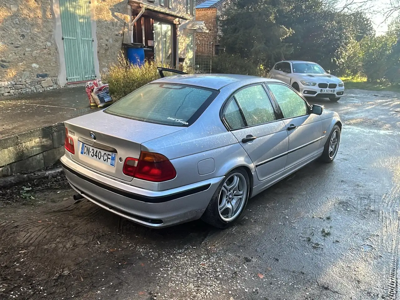 BMW 320 d, foto 1