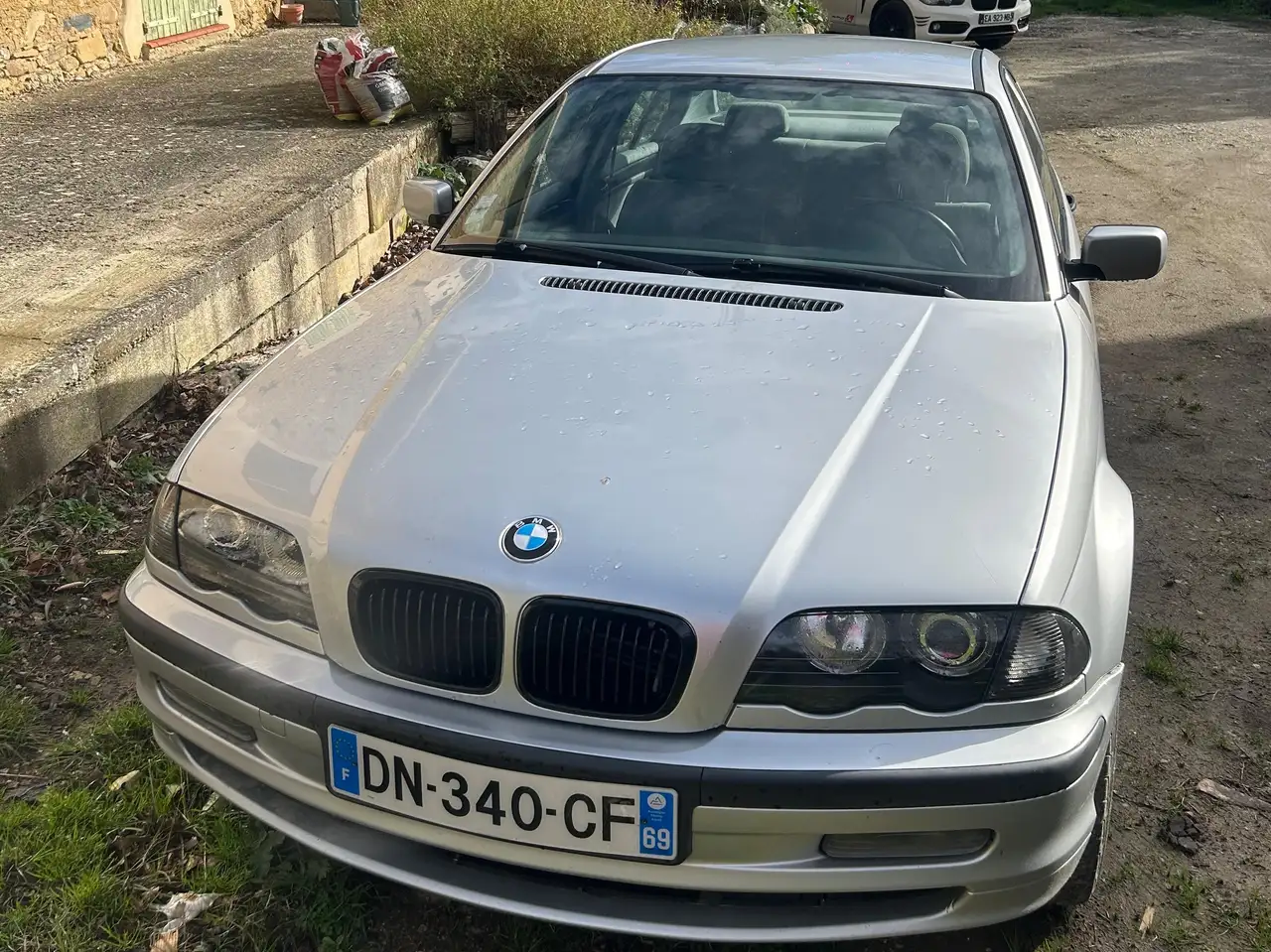 BMW 320 d, foto 2