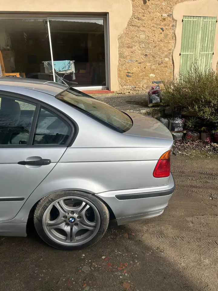 BMW 320 d, foto 3