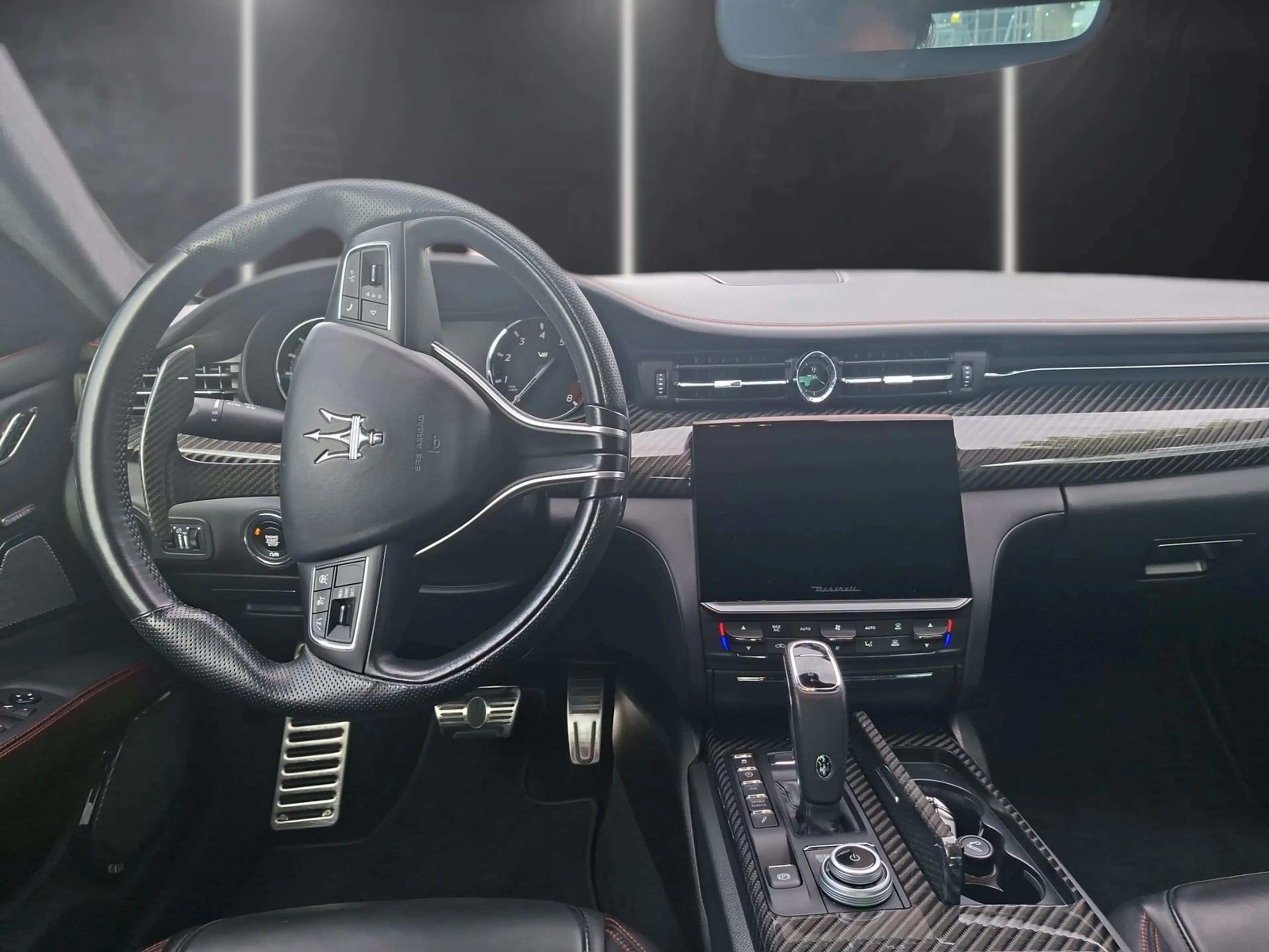 Maserati Quattroporte Trofeo — photo 11