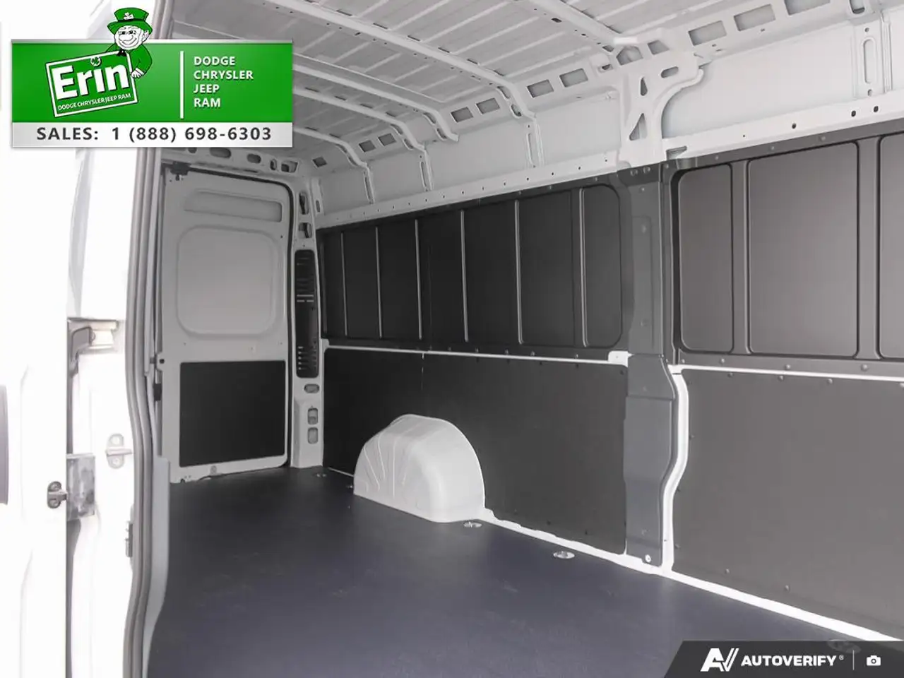 RAM ProMaster 3500 снимка RAM ProMaster 3500