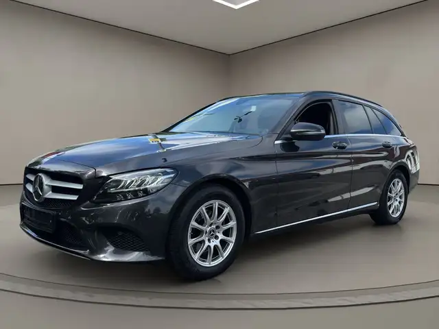 Mercedes-Benz C 180 T Autom.  AHK/2xPDC+Kamera/Navi/LED+++