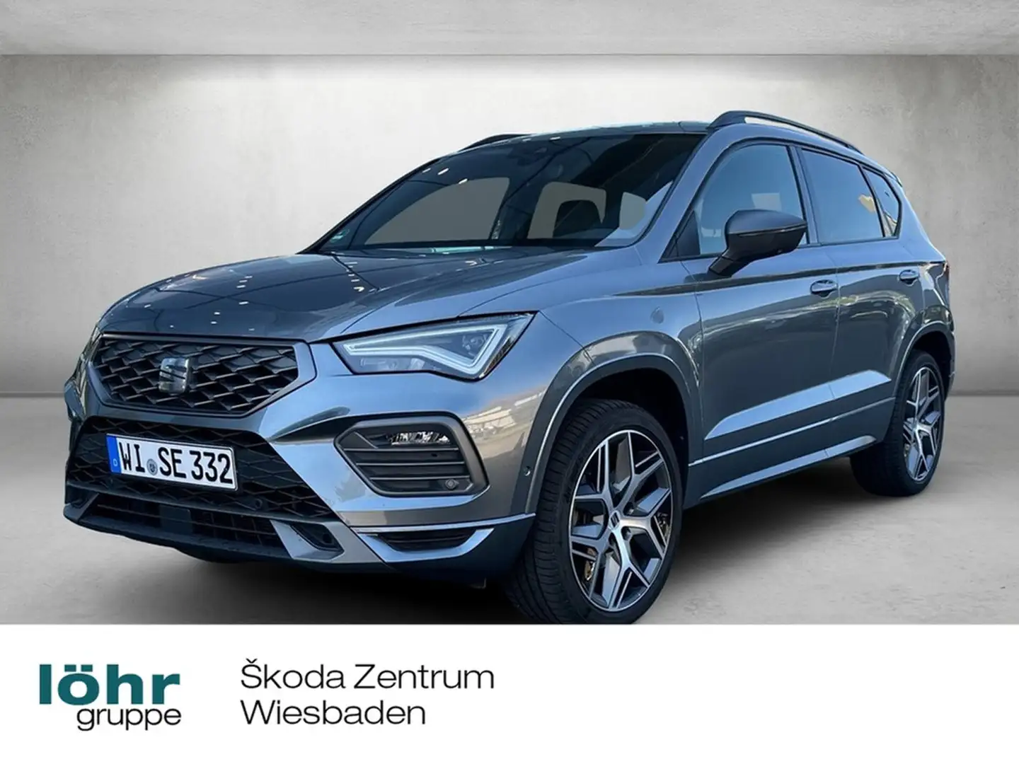 SEAT Ateca FR 2.0 TSI DSG 4Drive Navi; Beats; Winter Grijs - 1