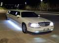 Lincoln Town Car Lincoln limousine Wit - thumbnail 10