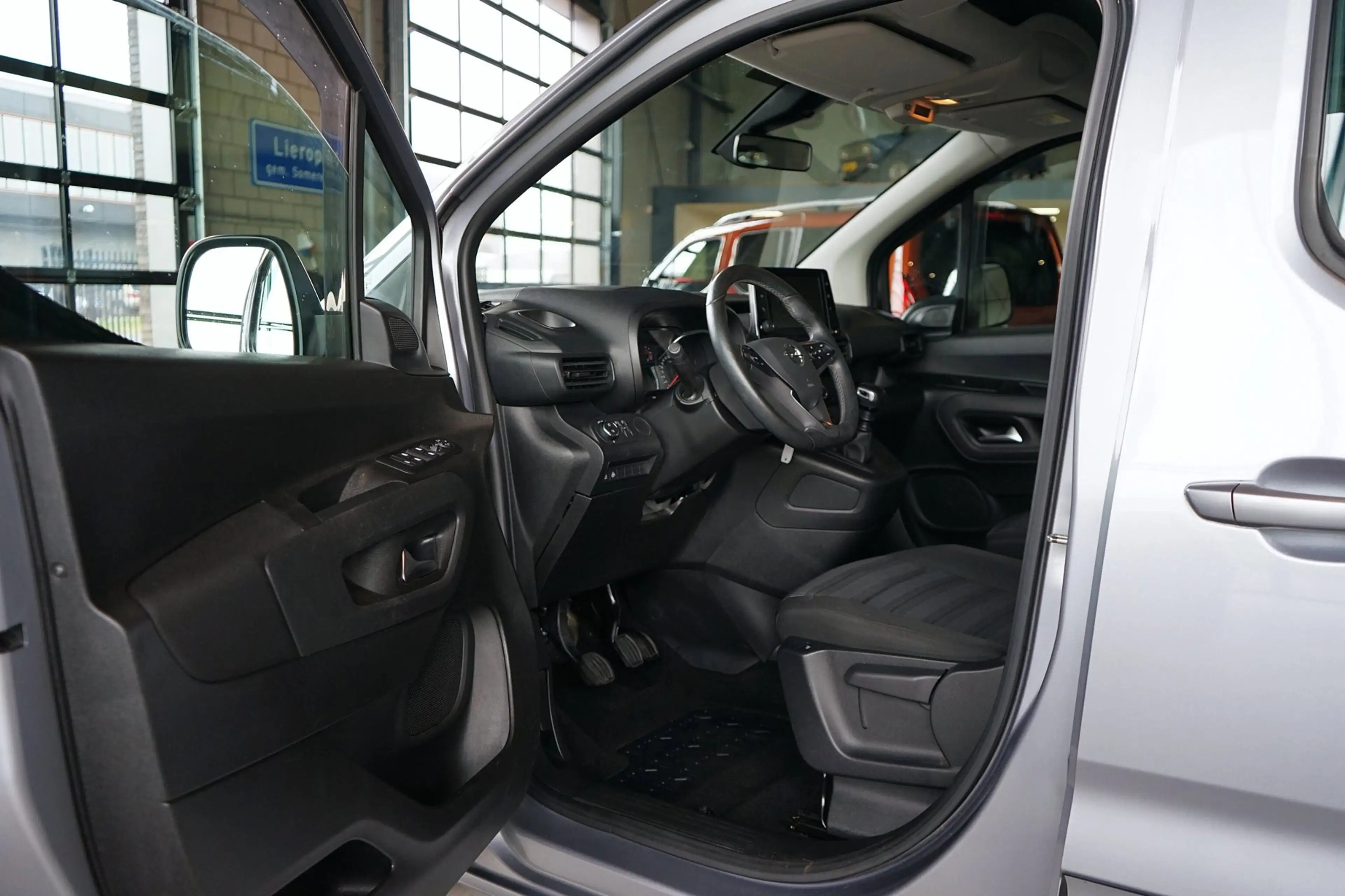 Opel Combo Life 1.2 Turbo L2H1 Edition|CARPLAY|STOEL/STUURVERW — photo 4