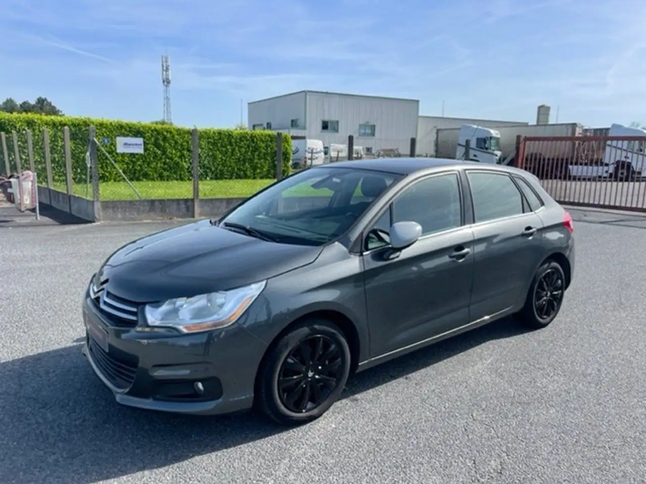 Citroen C4 1.6 hdi 115 cv garantie 12 mois