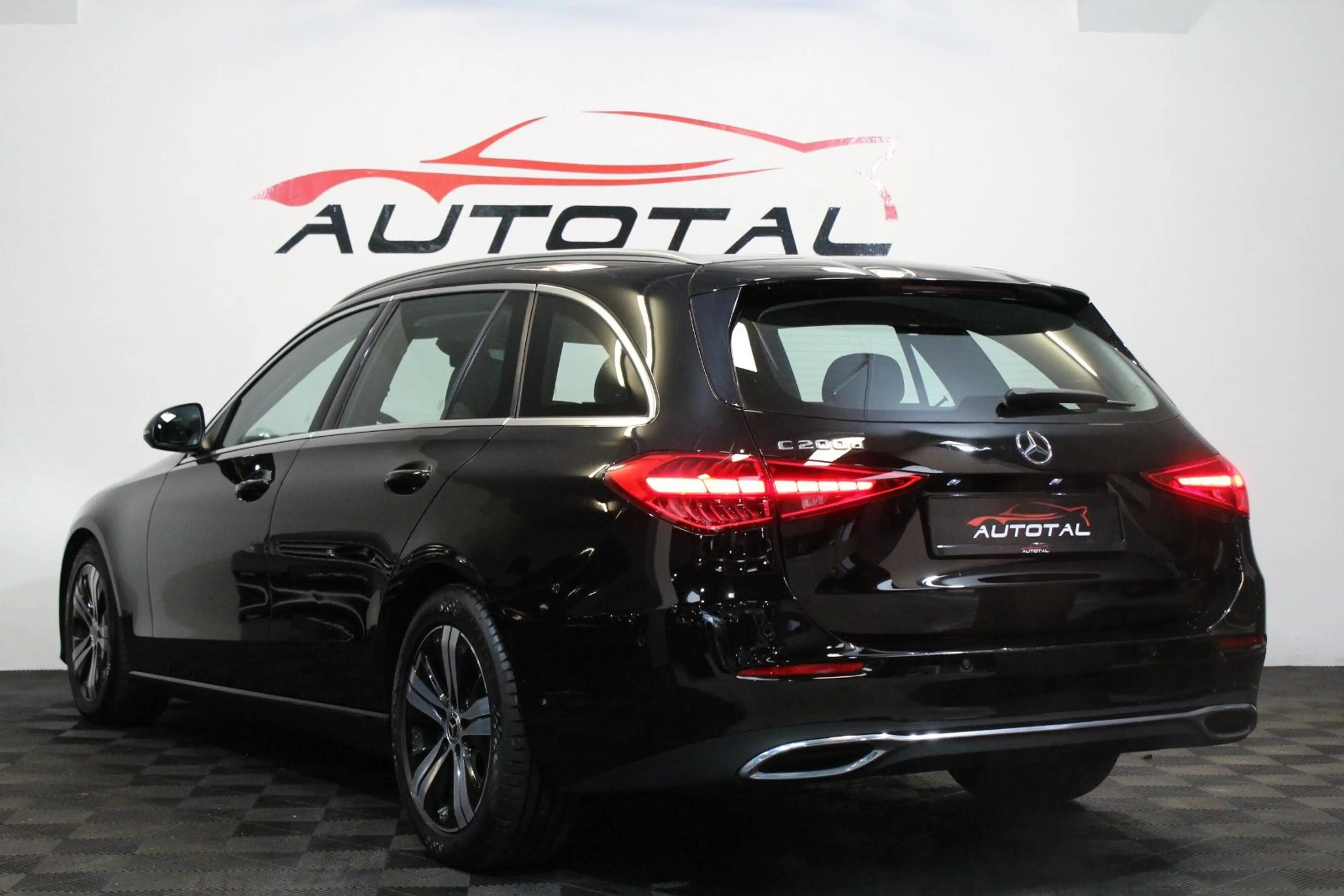 Mercedes-Benz C 200 T-Modell*LED*Navi*AHK*Mbux*Kamera*Spurass. — photo 16