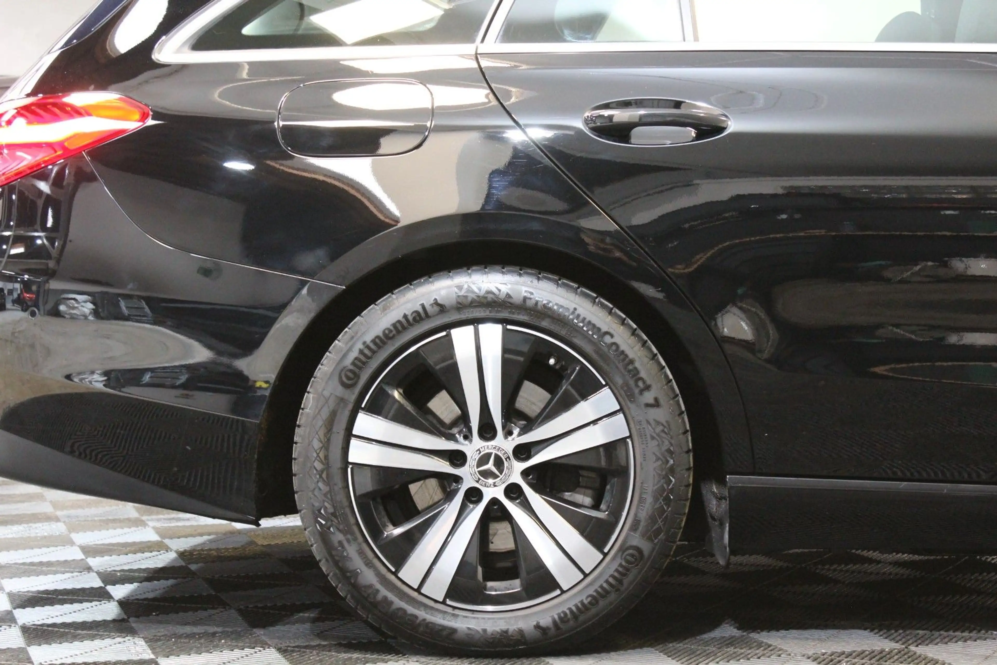 Mercedes-Benz C 200 T-Modell*LED*Navi*AHK*Mbux*Kamera*Spurass. — photo 33