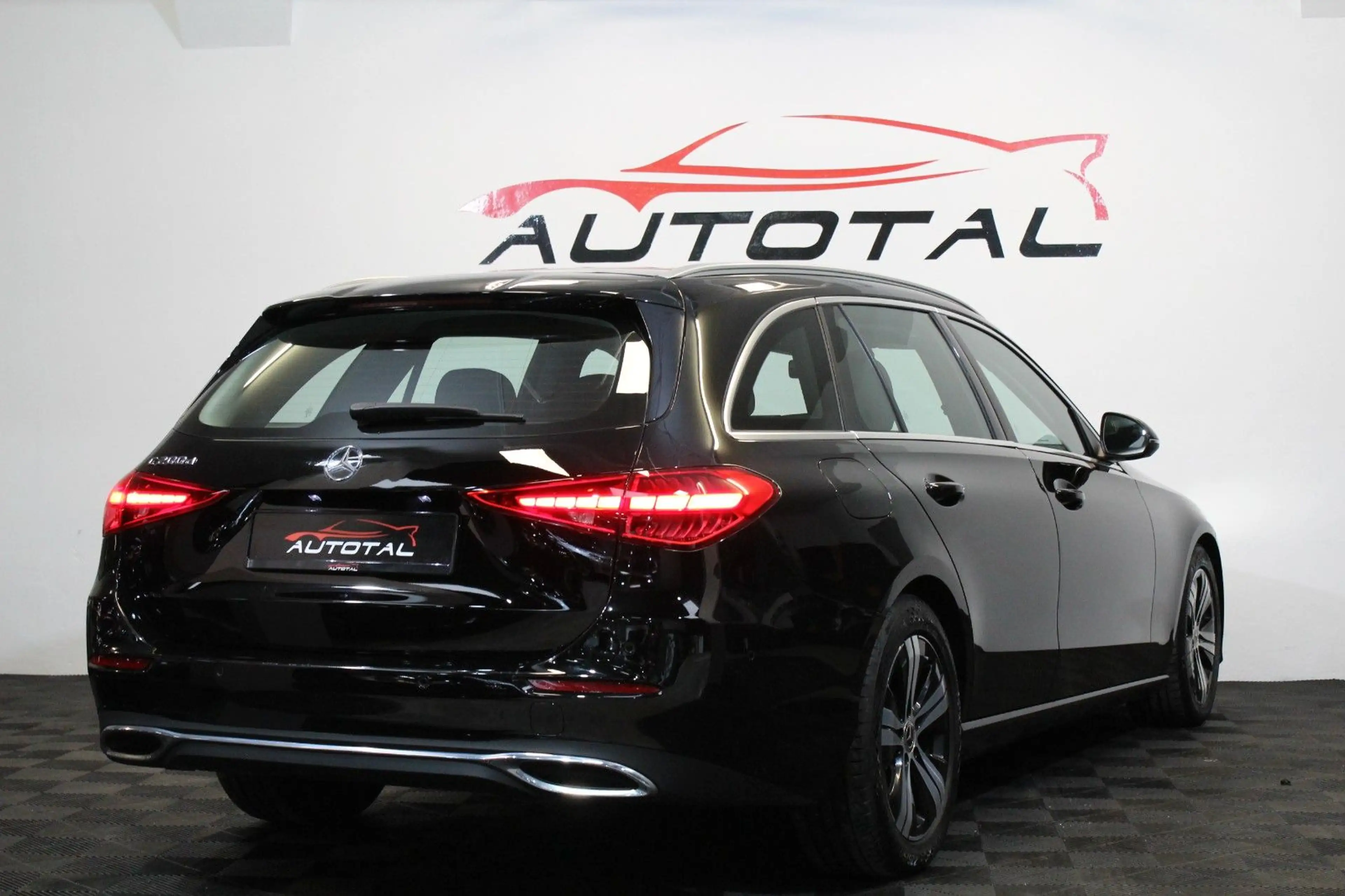 Mercedes-Benz C 200 T-Modell*LED*Navi*AHK*Mbux*Kamera*Spurass. — photo 10