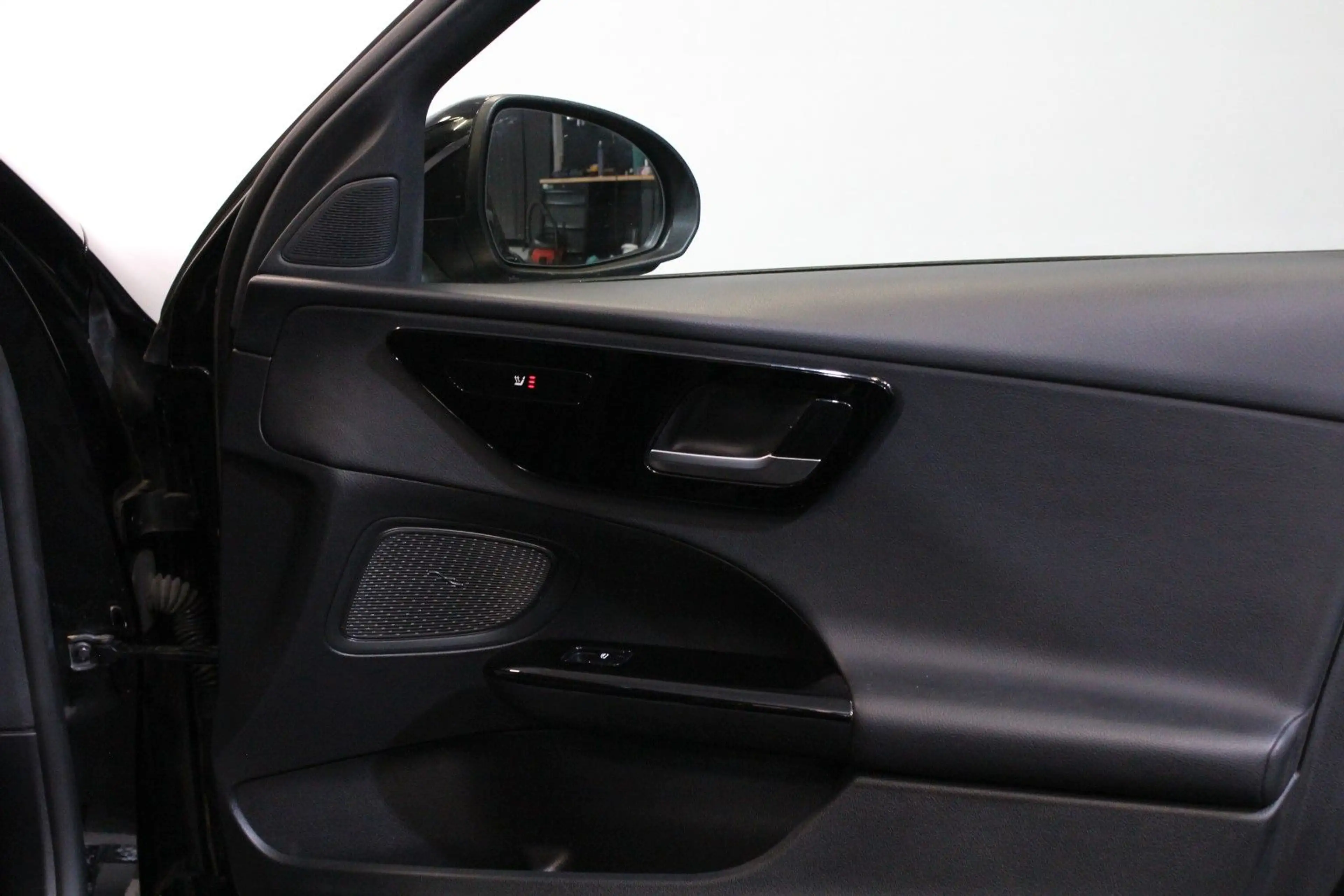 Mercedes-Benz C 200 T-Modell*LED*Navi*AHK*Mbux*Kamera*Spurass. — photo 34