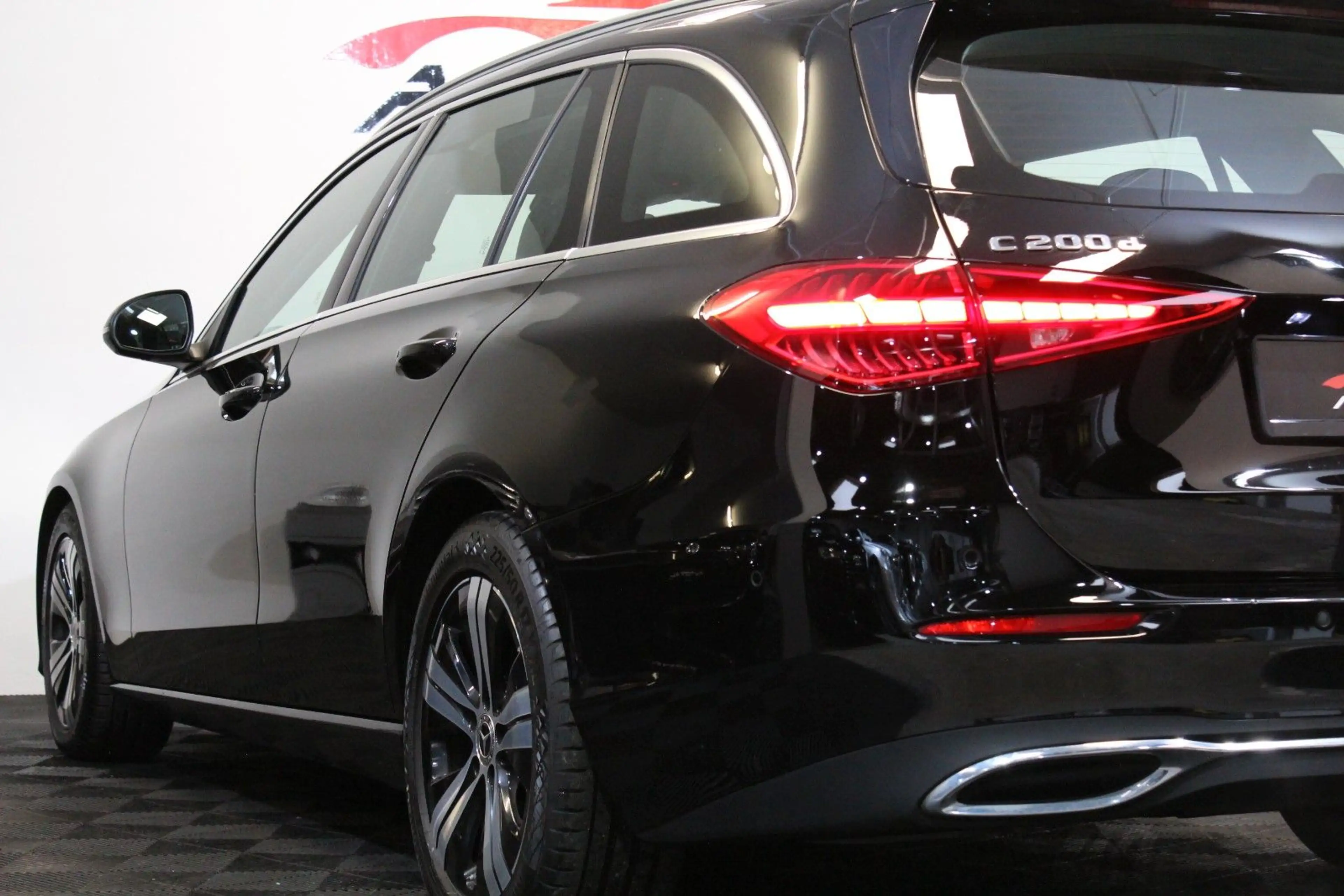 Mercedes-Benz C 200 T-Modell*LED*Navi*AHK*Mbux*Kamera*Spurass. — photo 18