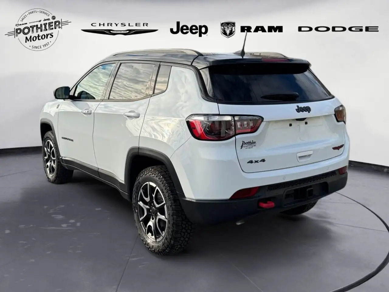 Jeep Compass снимка Jeep Compass