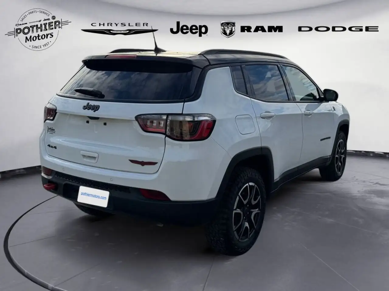Jeep Compass снимка Jeep Compass