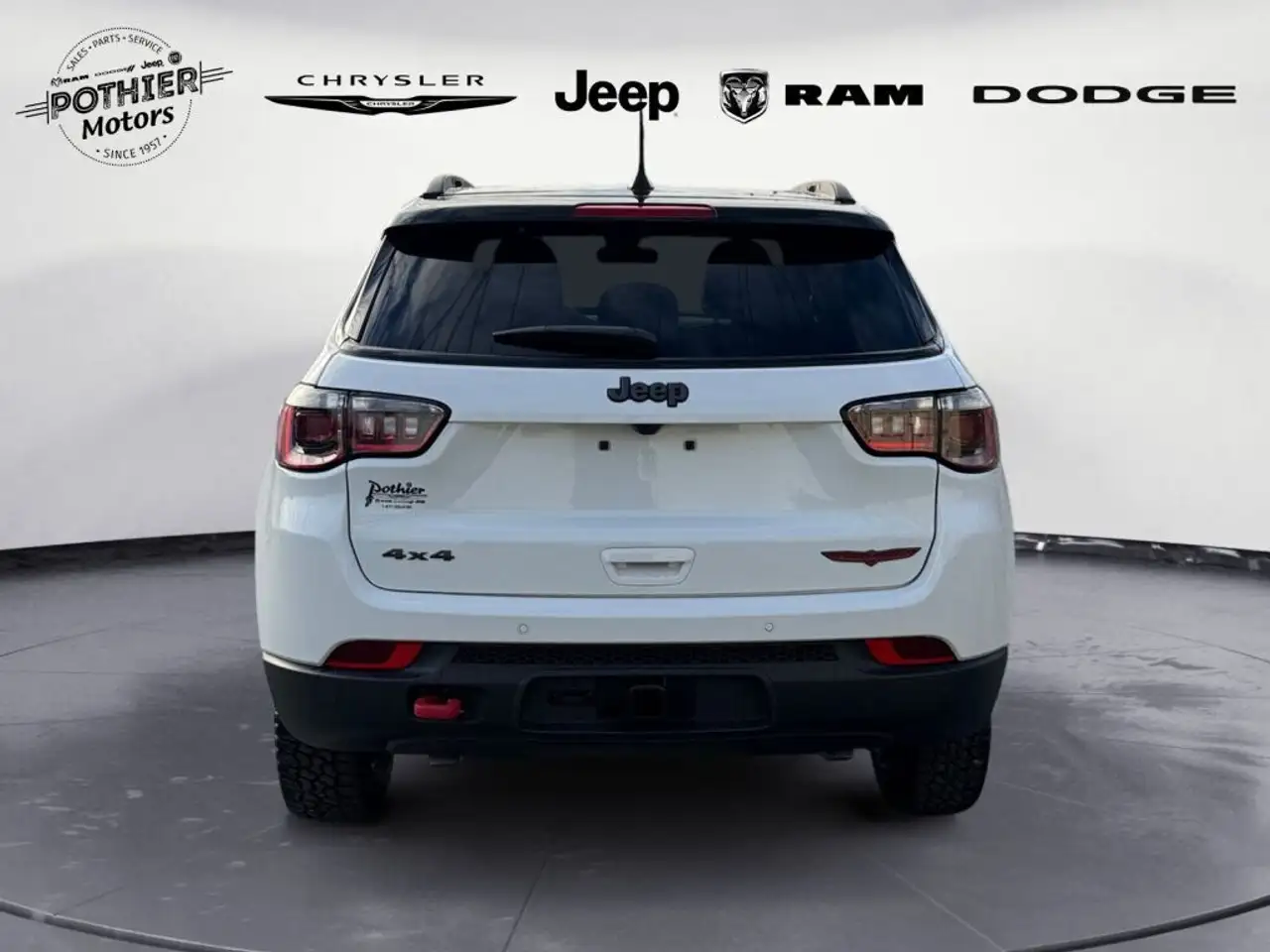 Jeep Compass снимка Jeep Compass