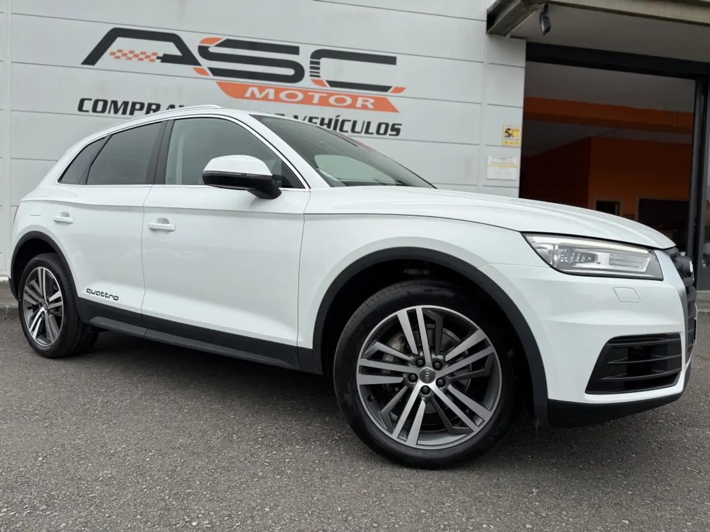 Audi Q5 2.0TDI quattro-ultra S tronic 120kW Blanco - 1