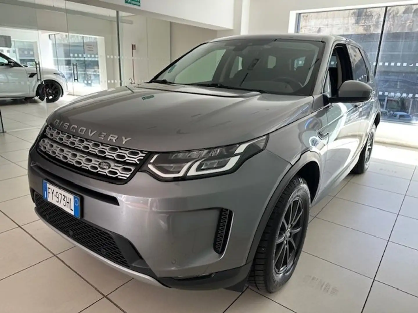 Land Rover Discovery Sport DICOVERY SPORT D mhev S awd 150cv 7 POSTI AUTOM Grijs - 1